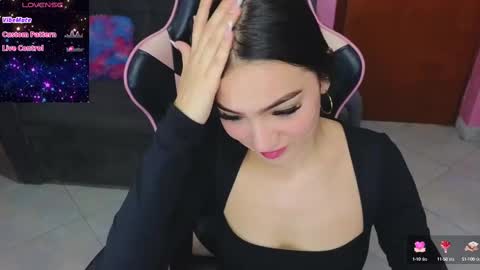 Snapshot of keeiity_moon chatting on 7, 3, 2025 keeiity_moon online show from 7, 3, 2025