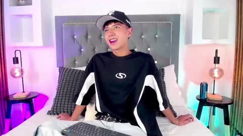 nico online show from 13, 2, 2026