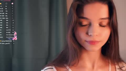 Snapshot of keenakosbab chatting on 8, 3, 2026 Lulu online show from 8, 3, 2026