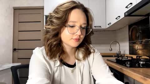 Velma online show from 4, 3, 2026