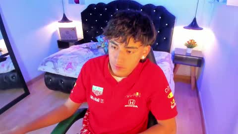 Keevin online show from 8, 3, 2025