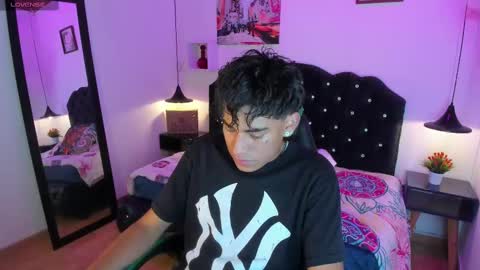 Keevin online show from 12, 3, 2025