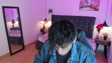 Keevin online show from 1, 10, 2025