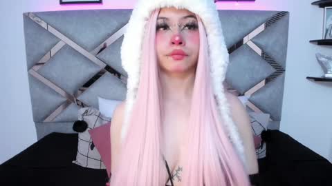 Keidy Monday to Saturday from 200 pm to 810pm  UTC-5 Colombia Time online show from 17, 12, 2024