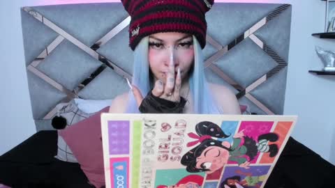 Keidy Monday to Saturday from 200 pm to 810pm  UTC-5 Colombia Time online show from 17, 1, 2025