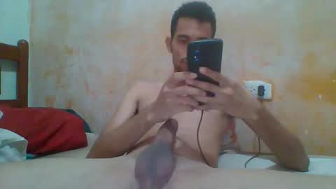 Snapshot of keiler7 chatting on 4, 4, 2026 keiler7 online show from 4, 4, 2026