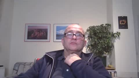 keilie1 online show from 19, 1, 2025