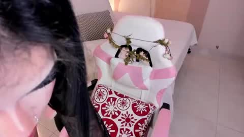 Keira Angel online show from 16, 7, 2026