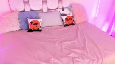 Snapshot of keisy_2 chatting on 7, 10, 2025 Keisy online show from 7, 10, 2025