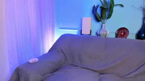 Keita moon online show from 23, 4, 2026