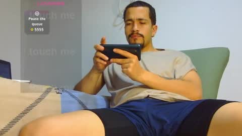 Snapshot of keivid_2303 chatting on 1, 8, 2026 david online show from 1, 8, 2026