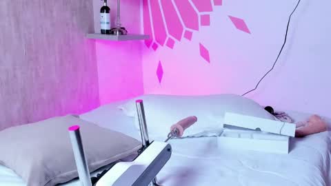 kelly_666 online show from 20, 4, 2026