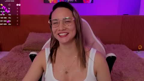 Snapshot of kelly_cute9 chatting on 24, 6, 2026 kelly_cute9 online show from 24, 6, 2026