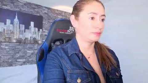 Kelly online show from 4, 5, 2026