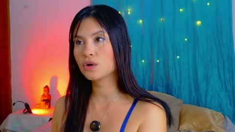 elena online show from 22, 7, 2026