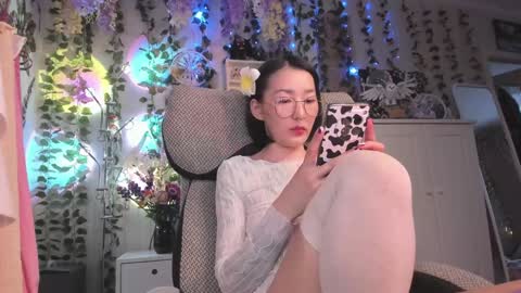 Snapshot of kellyasian chatting on 14, 12, 2024 Leia online show from 14, 12, 2024