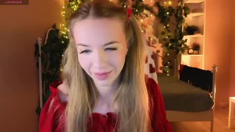 Kelly online show from 6, 4, 2026