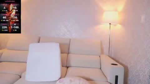 vanessa online show from 8, 7, 2026