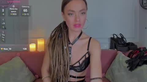 KellyFouler online show from 23, 2, 2025