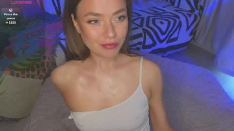 KellyFouler online show from 28, 4, 2026