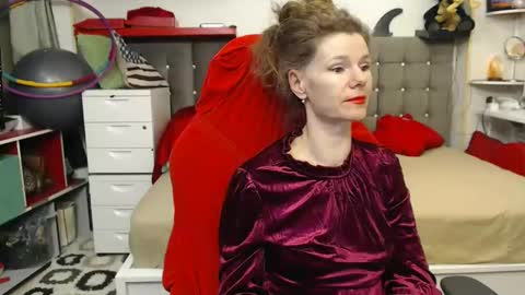 kelly online show from 2, 3, 2025