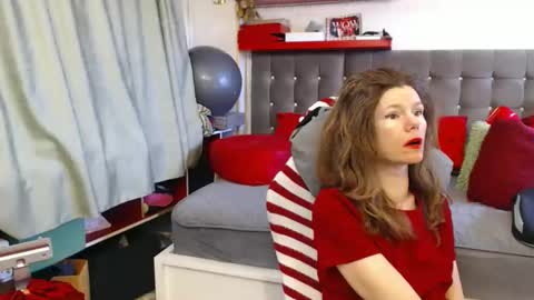 kelly online show from 8, 4, 2026