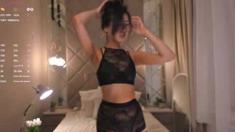 kellyy_bern online show from 24, 4, 2026