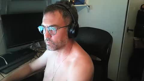 Snapshot of kelvin06133 chatting on 7, 6, 2026 kelvin06133 online show from 7, 6, 2026