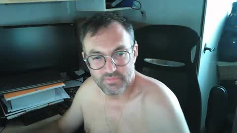 Snapshot of kelvin06133 chatting on 31, 7, 2026 kelvin06133 online show from 31, 7, 2026