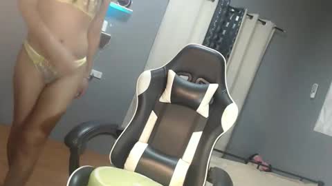 Snapshot of kemdallicious12 chatting on 11, 1, 2026 kimmy online show from 11, 1, 2026