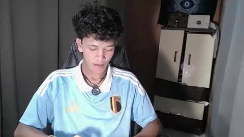 Snapshot of ken_bigcockxx chatting on 20, 10, 2025 Ken online show from 20, 10, 2025