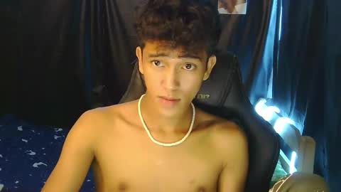 Snapshot of ken_bigcockxx chatting on 12, 3, 2026 Ken online show from 12, 3, 2026