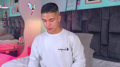   online show from 23, 2, 2025