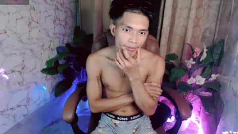 ken_minjun online show from 28, 5, 2026