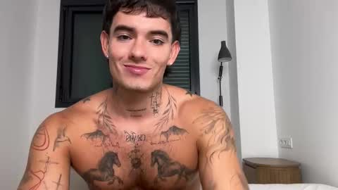 luis carlos esteban online show from 22, 9, 2025