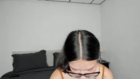 Kendal online show from 30, 4, 2026