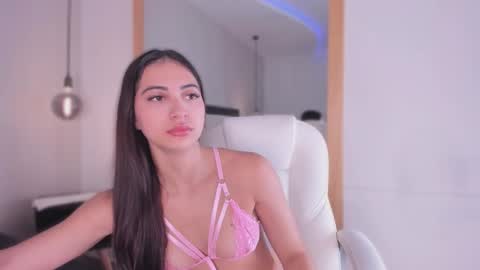    online show from 7, 10, 2025