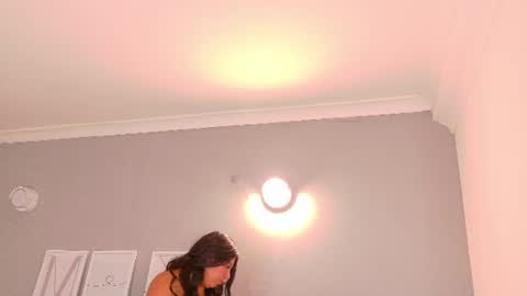   online show from 12, 6, 2026
