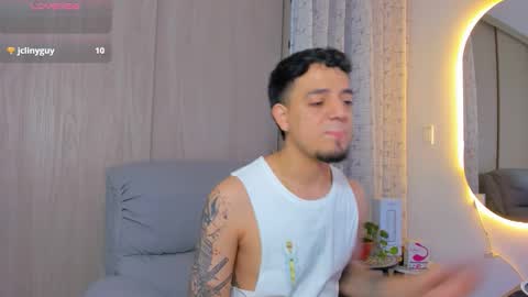 Snapshot of kendel_dimitri chatting on 11, 11, 2025 kendel_dimitri online show from 11, 11, 2025