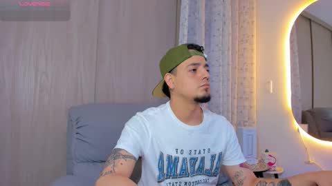 Snapshot of kendel_dimitri chatting on 22, 11, 2025 kendel_dimitri online show from 22, 11, 2025