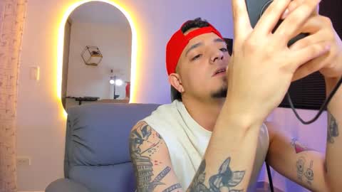 Snapshot of kendel_dimitri chatting on 4, 2, 2026 kendel_dimitri online show from 4, 2, 2026