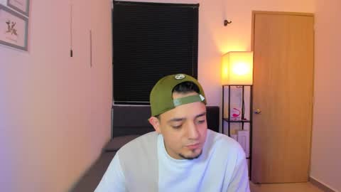 kendel_dimitri online show from 21, 4, 2026