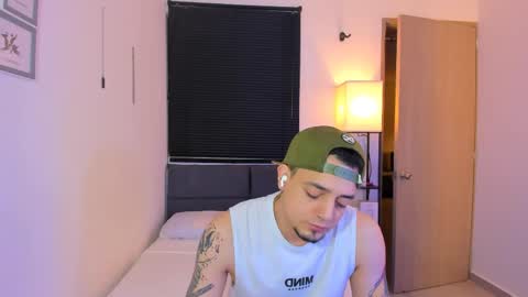 kendel_dimitri online show from 23, 4, 2026