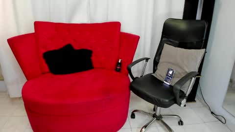 Snapshot of kendra_hot chatting on 9, 6, 2026 Kendra Hot online show from 9, 6, 2026