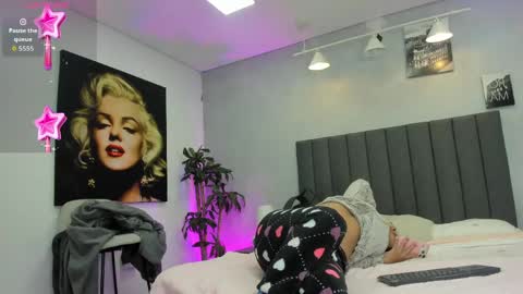 Kendra London online show from 22, 4, 2026