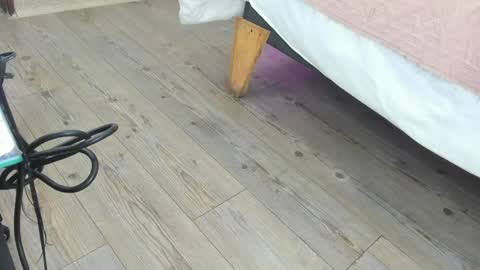 Kendra London online show from 27, 4, 2026