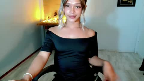 Snapshot of kendra_lunaxx chatting on 22, 5, 2026 kendra_lunaxx online show from 22, 5, 2026