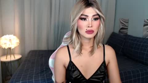 KENDRA online show from 19, 6, 2026