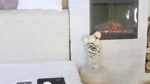 Snapshot of kendrabloom chatting on 8, 1, 2026 KendraBloom online show from 8, 1, 2026