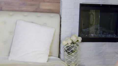 Snapshot of kendrabloom chatting on 3, 2, 2026 KendraBloom online show from 3, 2, 2026